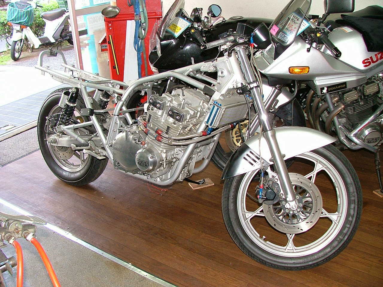 ガスガス　フレーム他②　エンジン ガスガス フレーム他② エンジン ガスガスフレーム他②エンジン